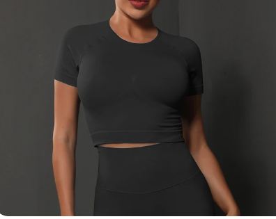 Buzz-worthy Crop Top - Black Onyx